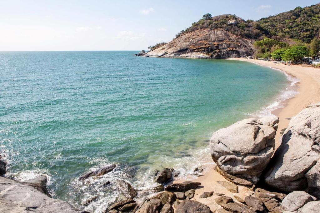 Greenfield Valley Fishing Resort Hua Hin Bagian luar foto